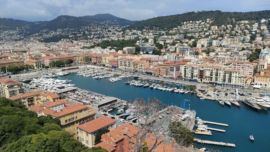 Comment visiter Nice sans voiture ?